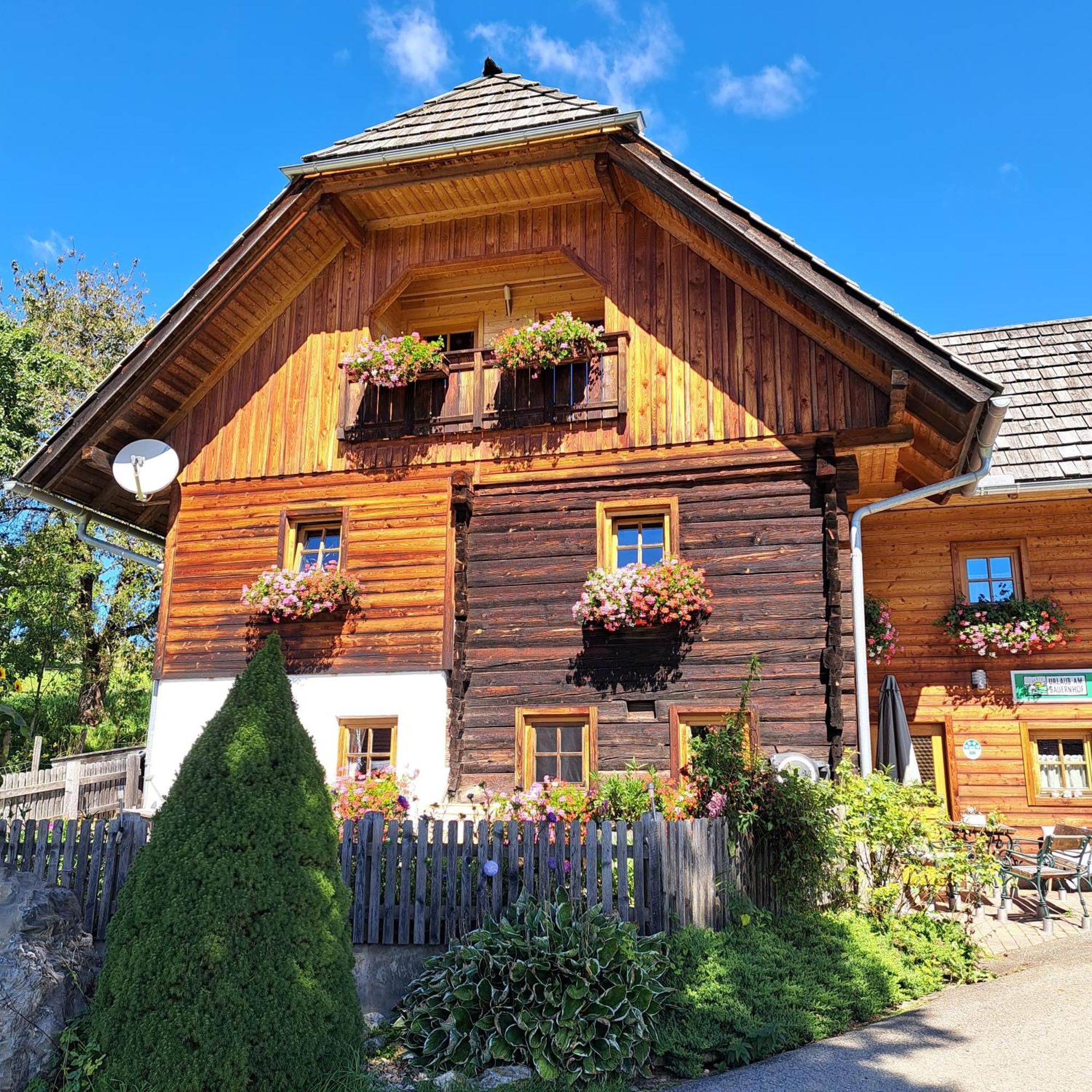 Ferienwohnung Familie Sigl - Rotlechner Sankt Peter am Kammersberg Exterior foto